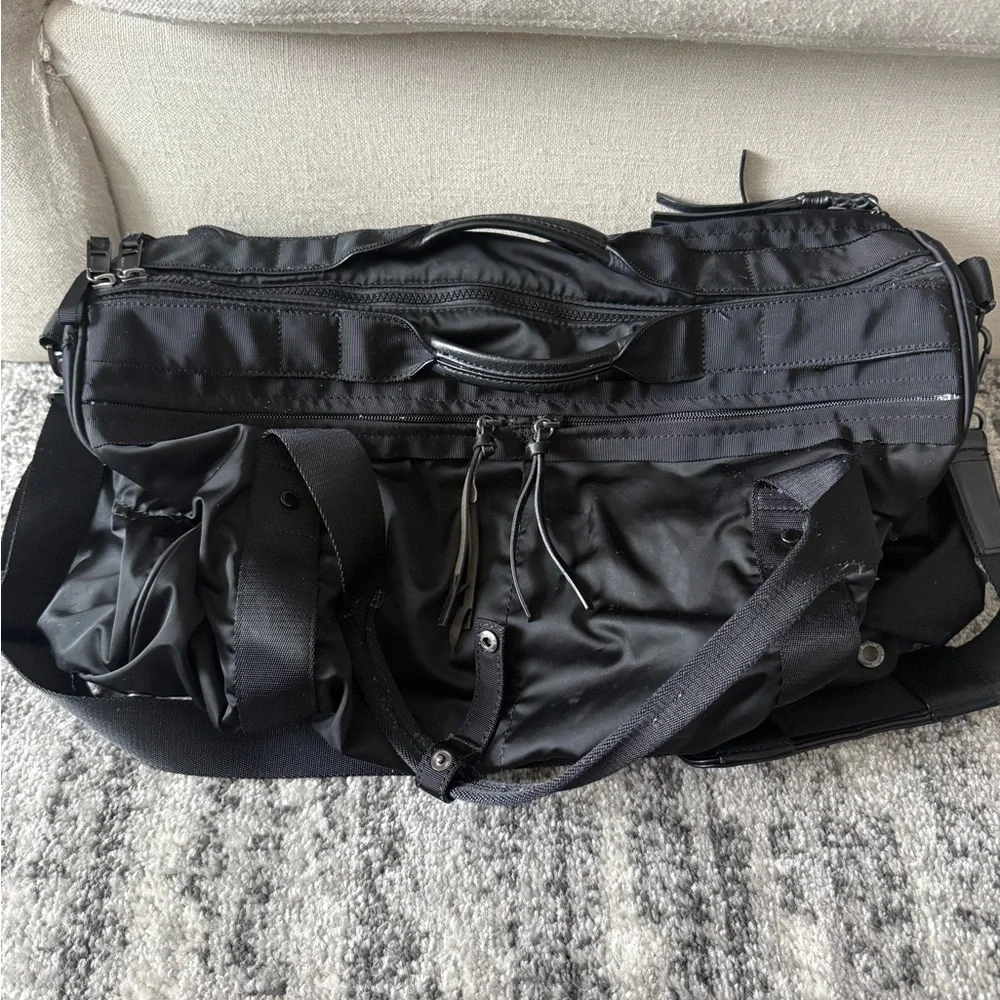 lululemon athletica Black Large Gym Bag